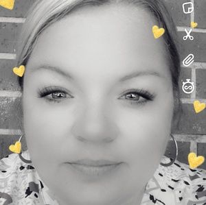 Meet your Posher, Veronica